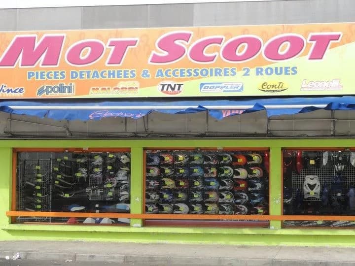 motor-race-scoot